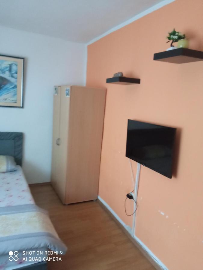 Guesthouse No.27 Mostar Esterno foto